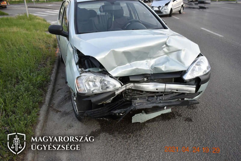 ittas baleset okozó jármű logó