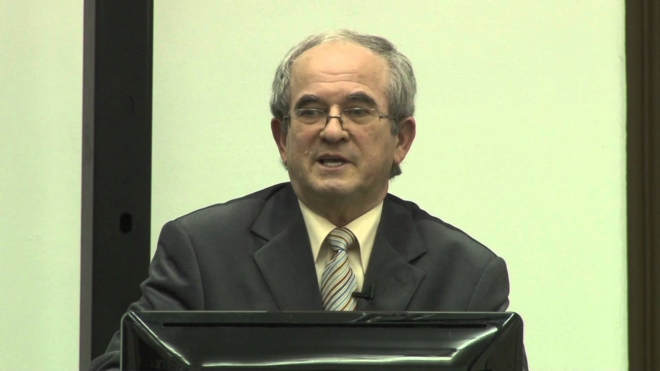 dr- Petercsák Tivadar