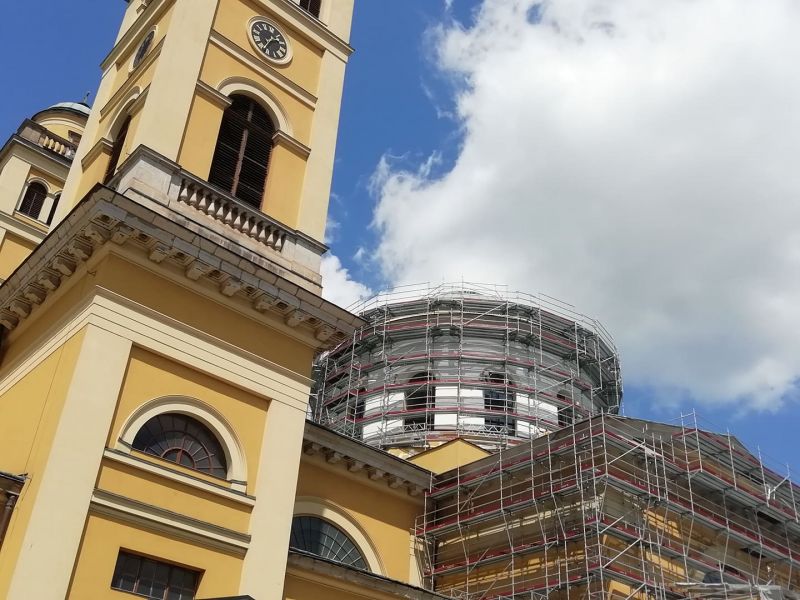 231161055_350989643176840_8134744566967673028_n