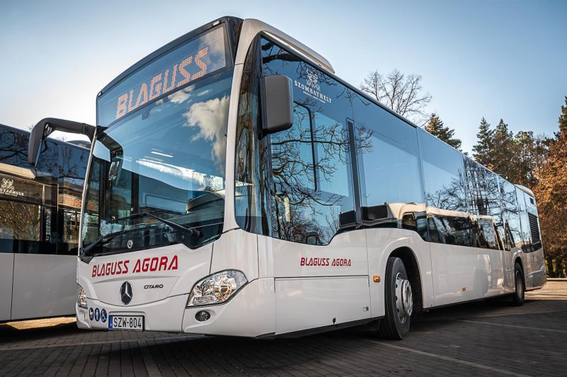 blagussbusz