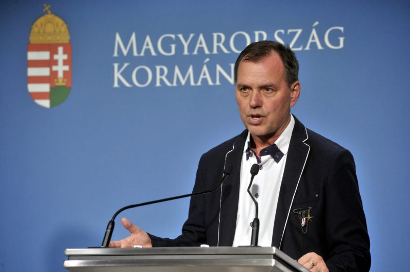 szlávik jános mti