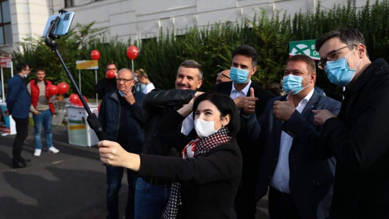 ellenzek-elovalasztas-facebook