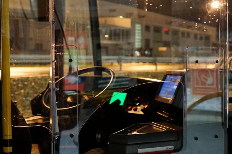 bus-6054444_1280