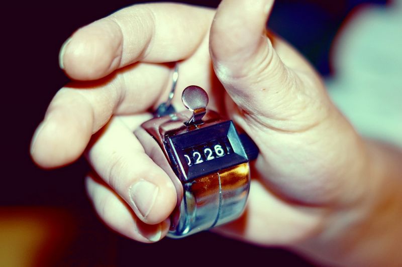 hand-counter-6069404_1280