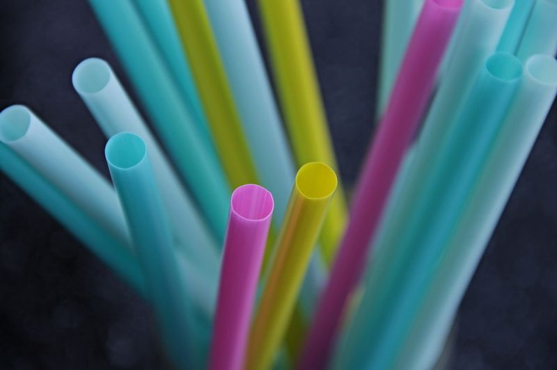 straws-3193715_1280