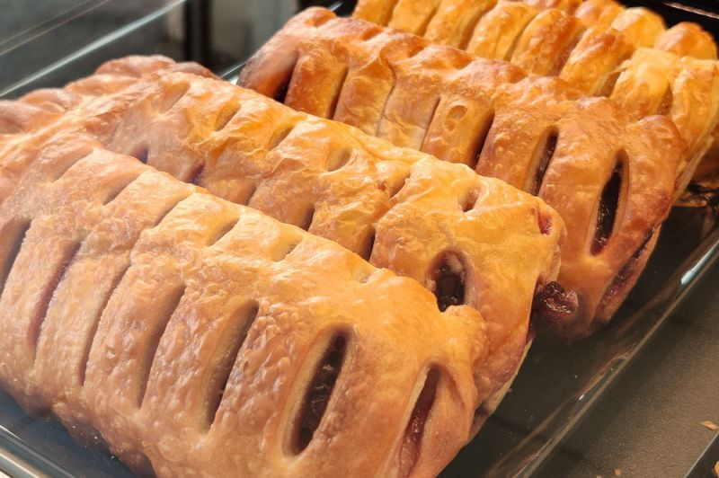 bakery-5139556_1280