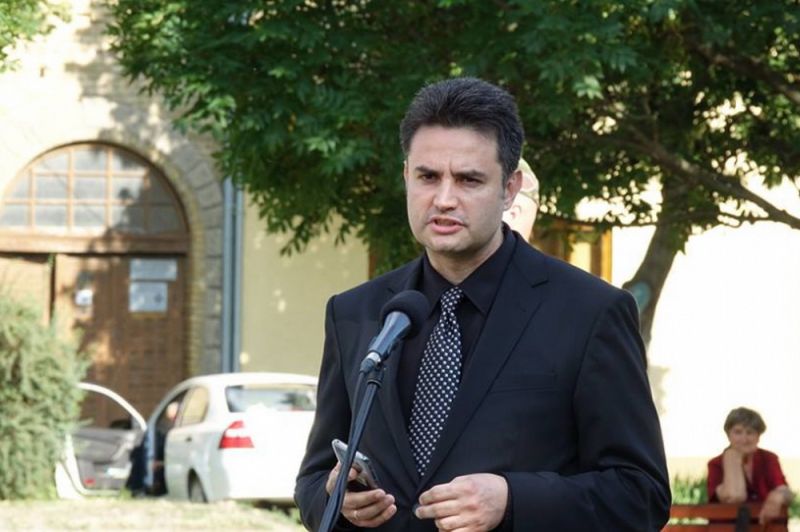 34317565_182721319101861_6568221832833400832_n_imagescaleextended_w943