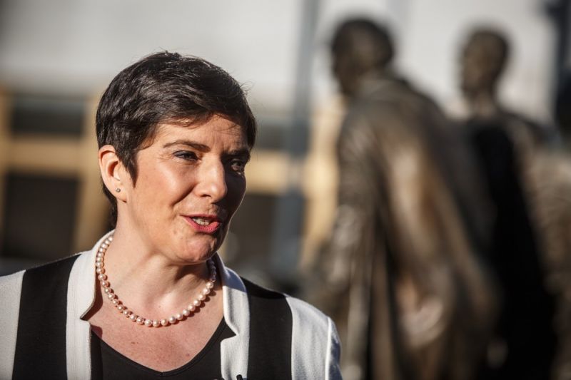 929d77e1deca129ad2725f236f74f1d9