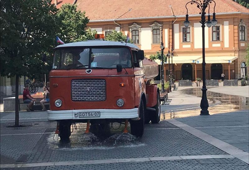 locsolokocsi