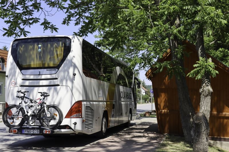 Volanbusz kerekparszallitas 01