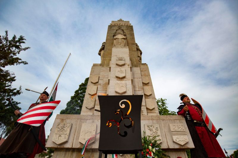 nagykanizsa-emlékmű