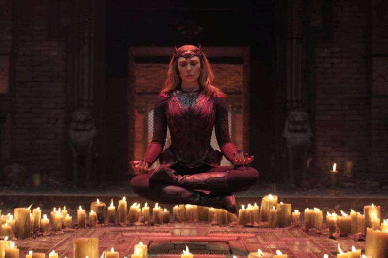 doctor-strange-in-the-multiverse-of-madness-elizabeth-olsen