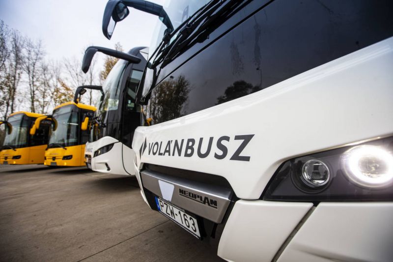 busz-kormany-hu