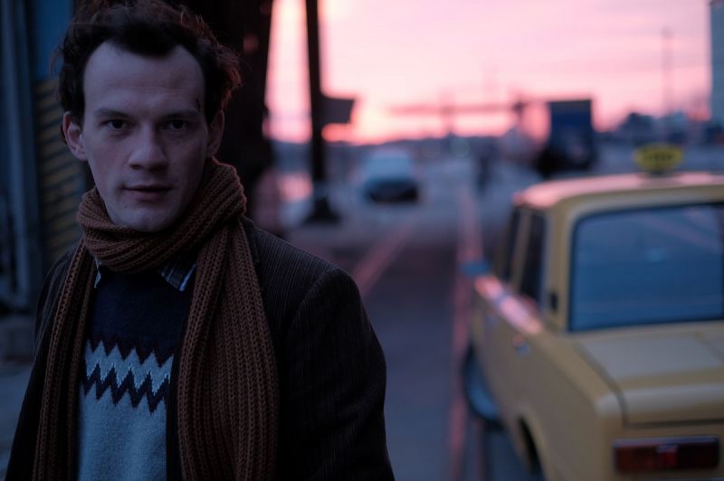 ABesugo_VáradiGergely_mint_Geri_kredit_HBO_OrbitalStrangers