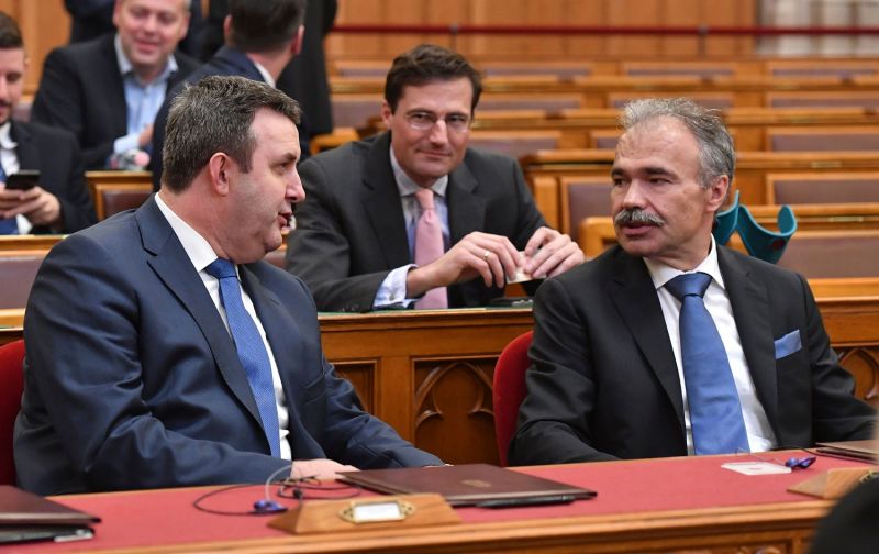 palkovics-nagy-mti-máthé